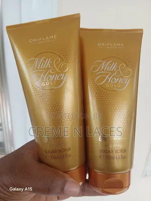 Oriflame Milk Honey Gold Smoothing Sugar Scrub