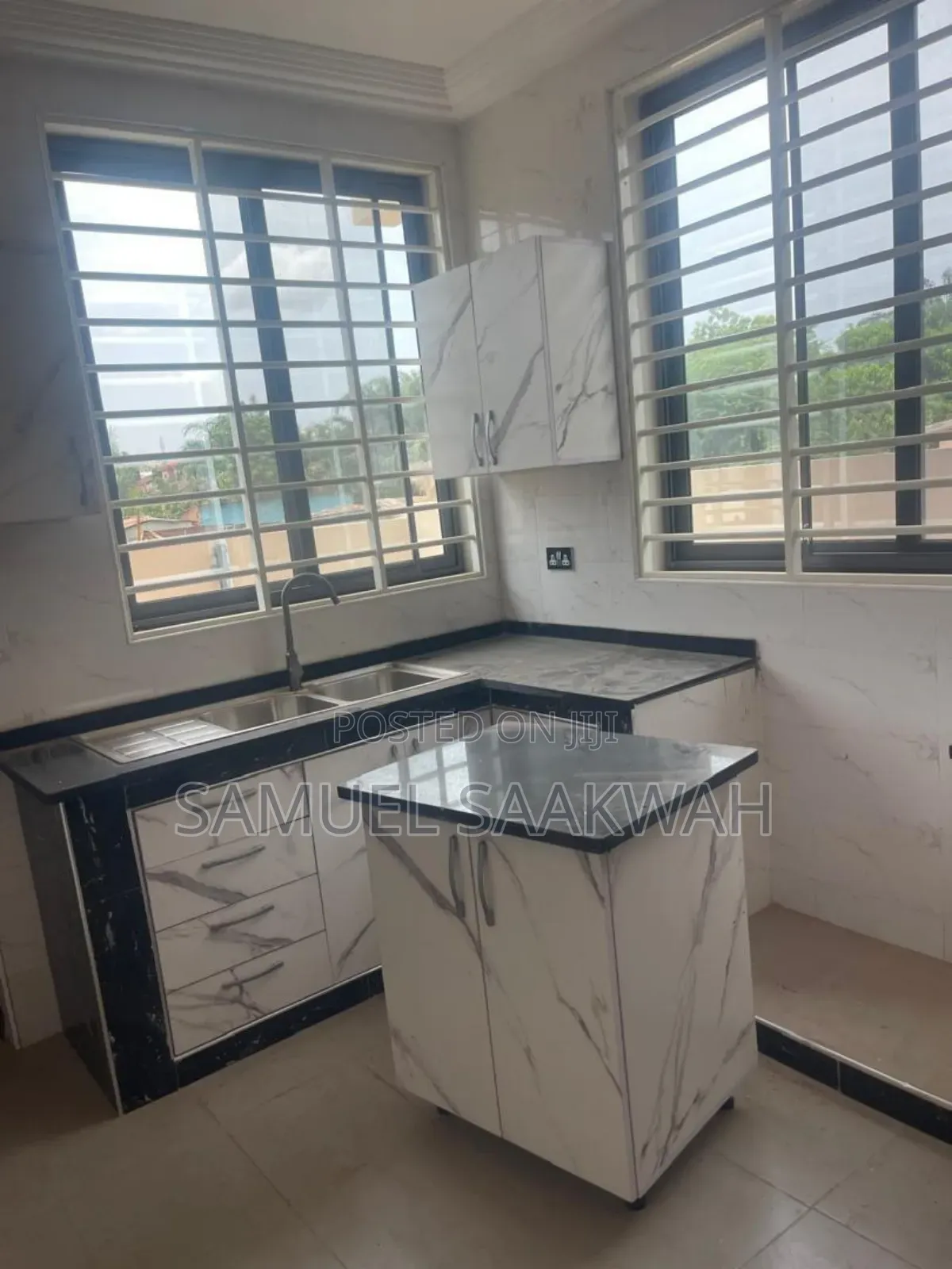 4bdrm Duplex in Best Waves, DVLA Area for rent