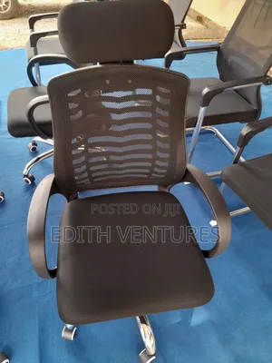 Stalls Adjustable Chair
