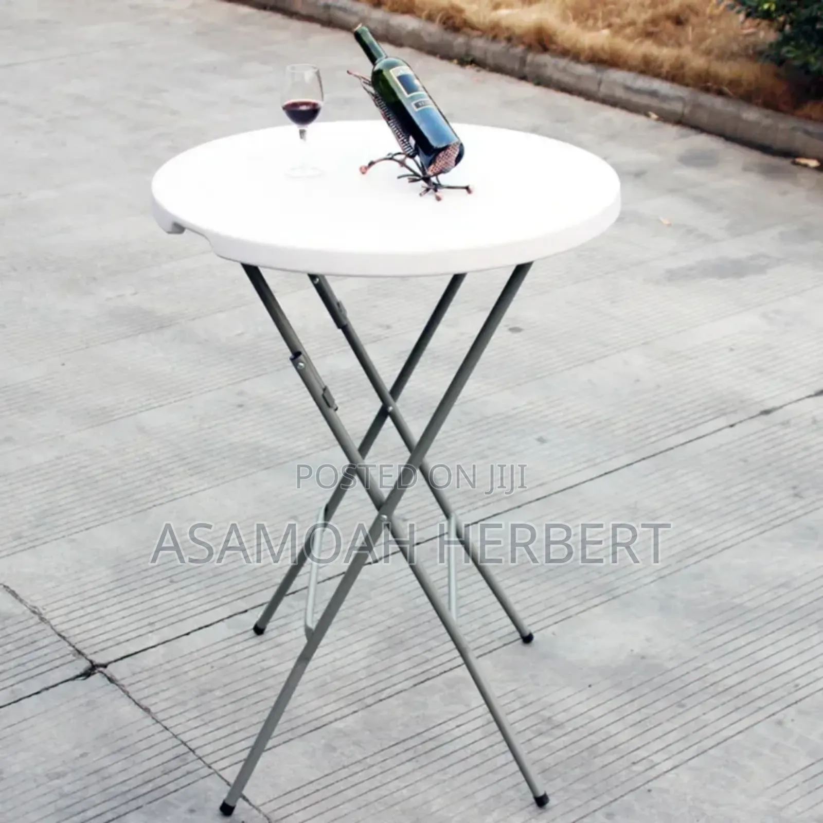 Cocketail Table