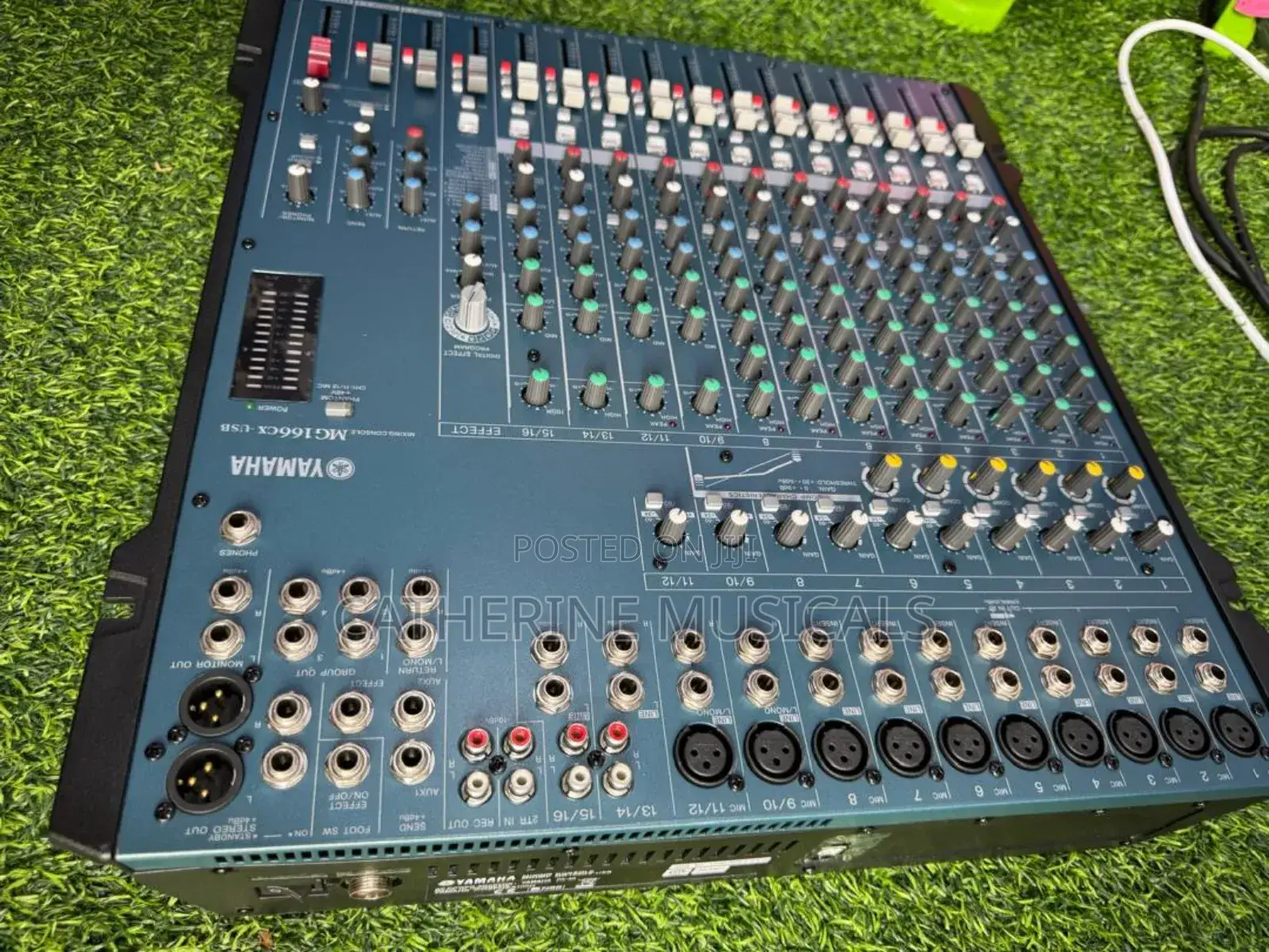 Yamaha Mg 166ccx 16channel Mixer