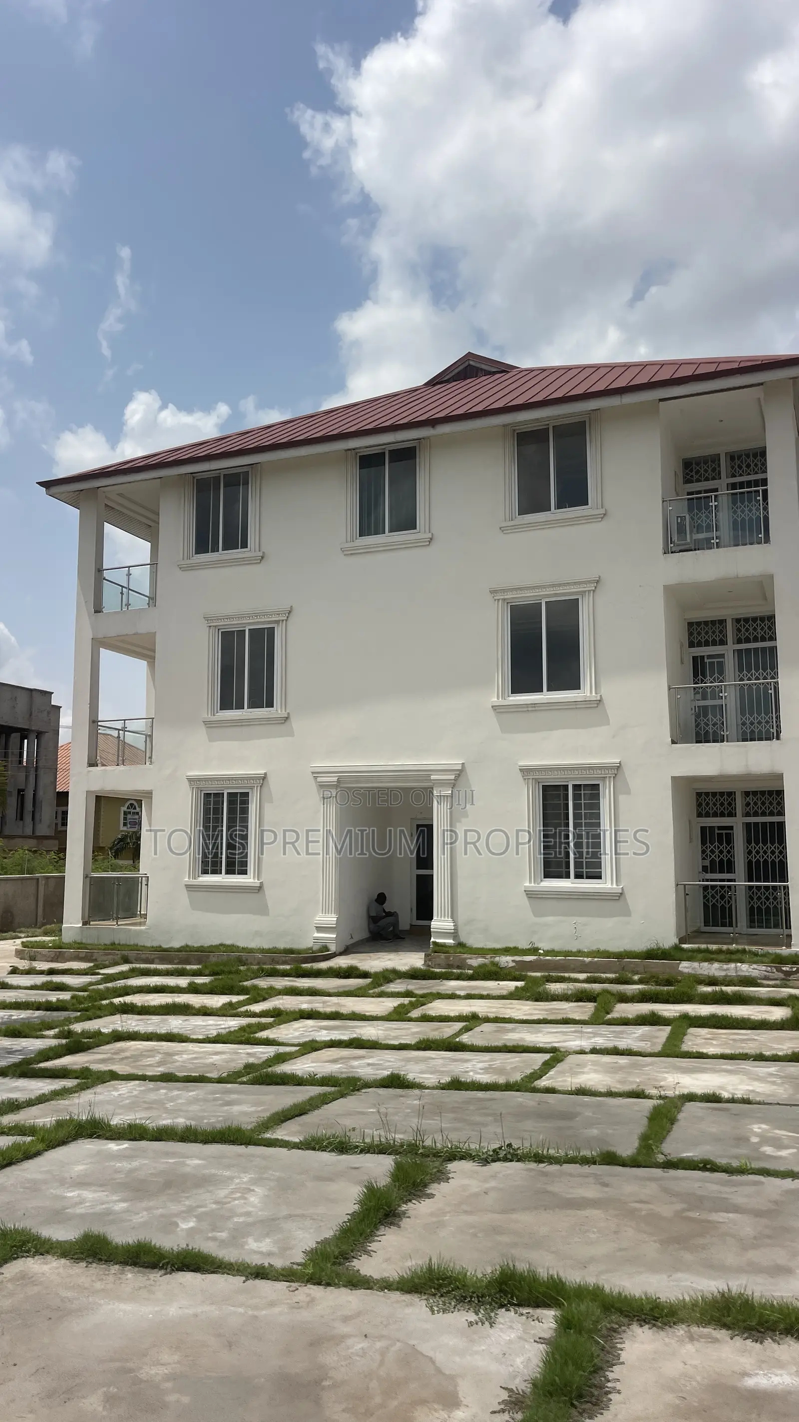 2bdrm Apartment in Adjiriganor, East Legon for rent