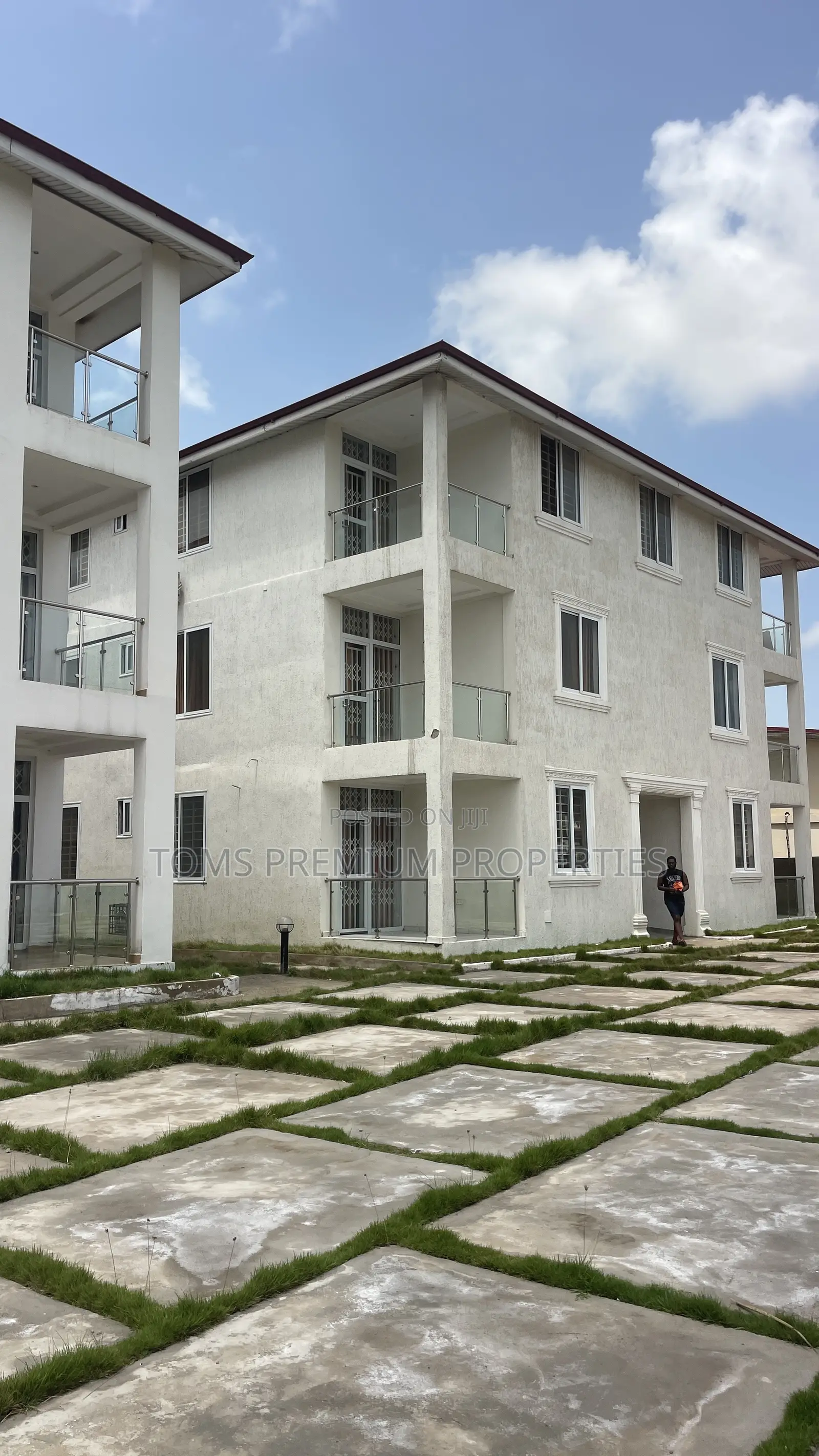 2bdrm Apartment in Adjiriganor, East Legon for rent
