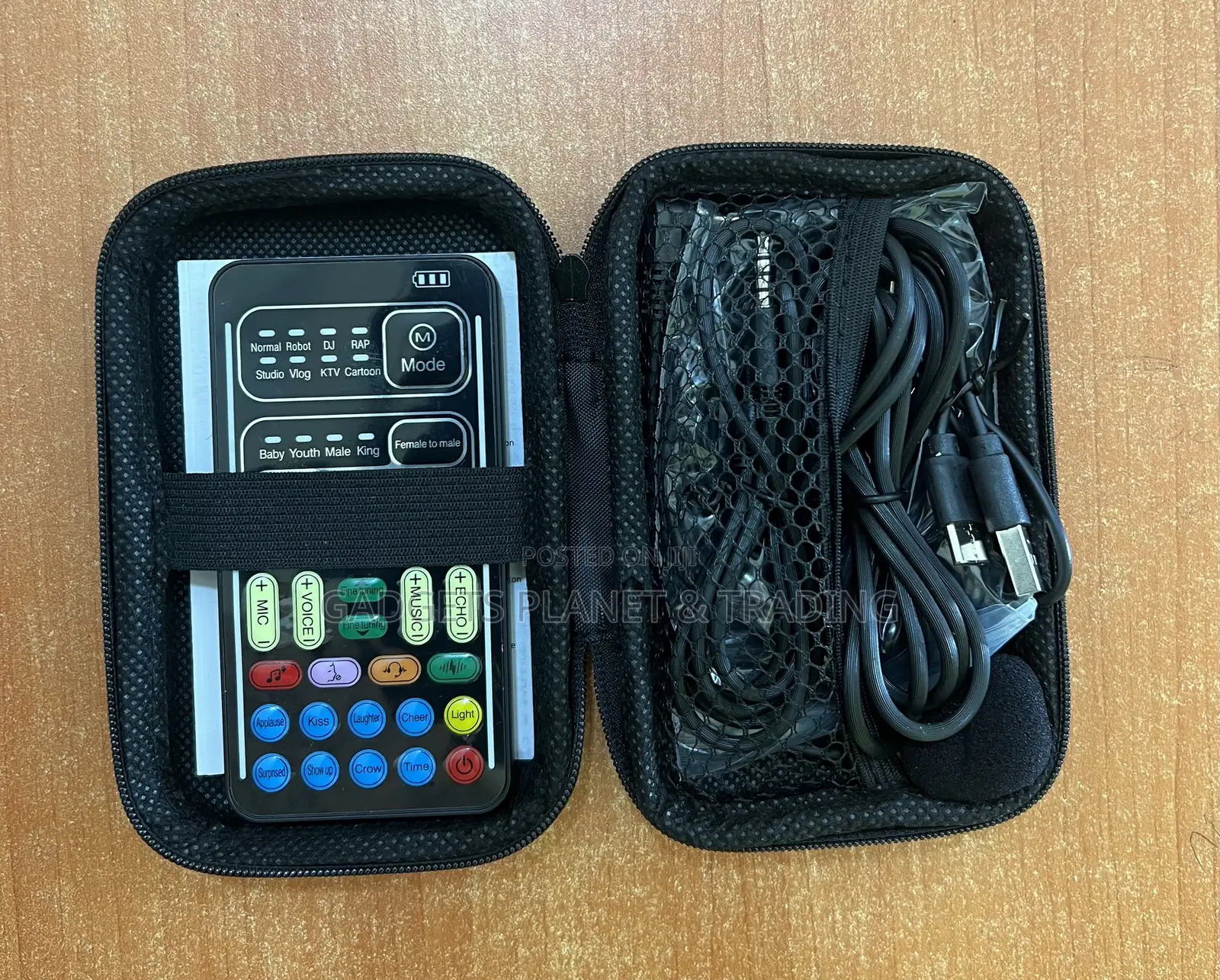 New I9 Multi-functional Voice Changer With 8 Sound Effects
