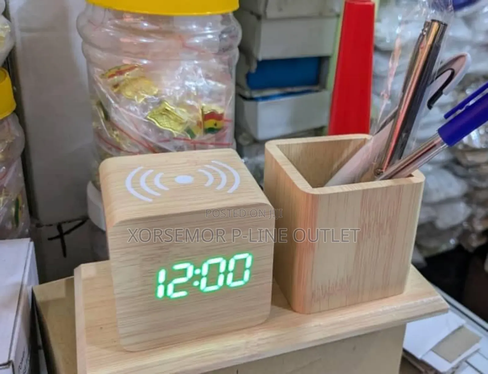 Desktop Electric Clock+ Pen  Holder