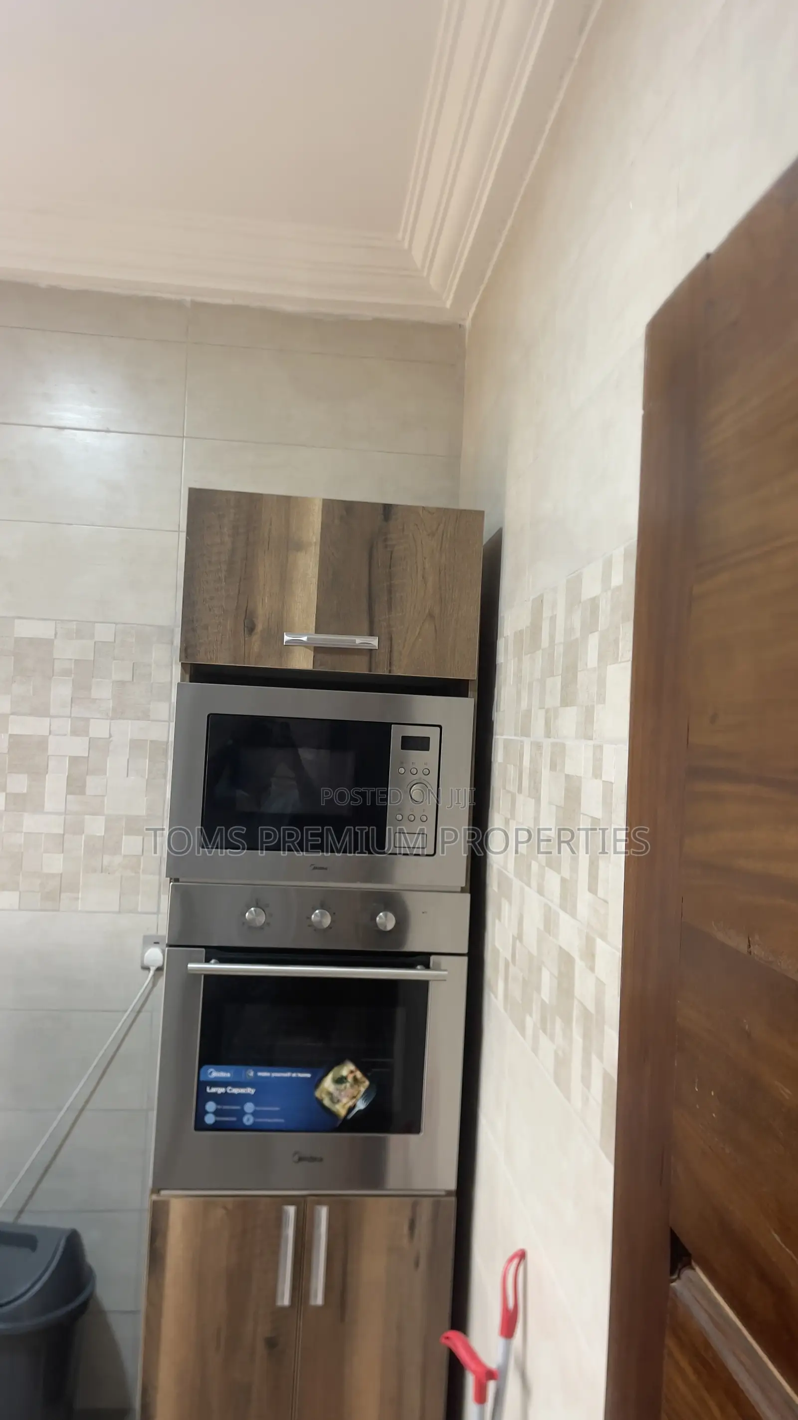 Furnished 2bdrm Apartment in Main East Legon for rent