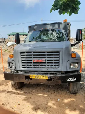 2003 GMC C 8500 Truck.