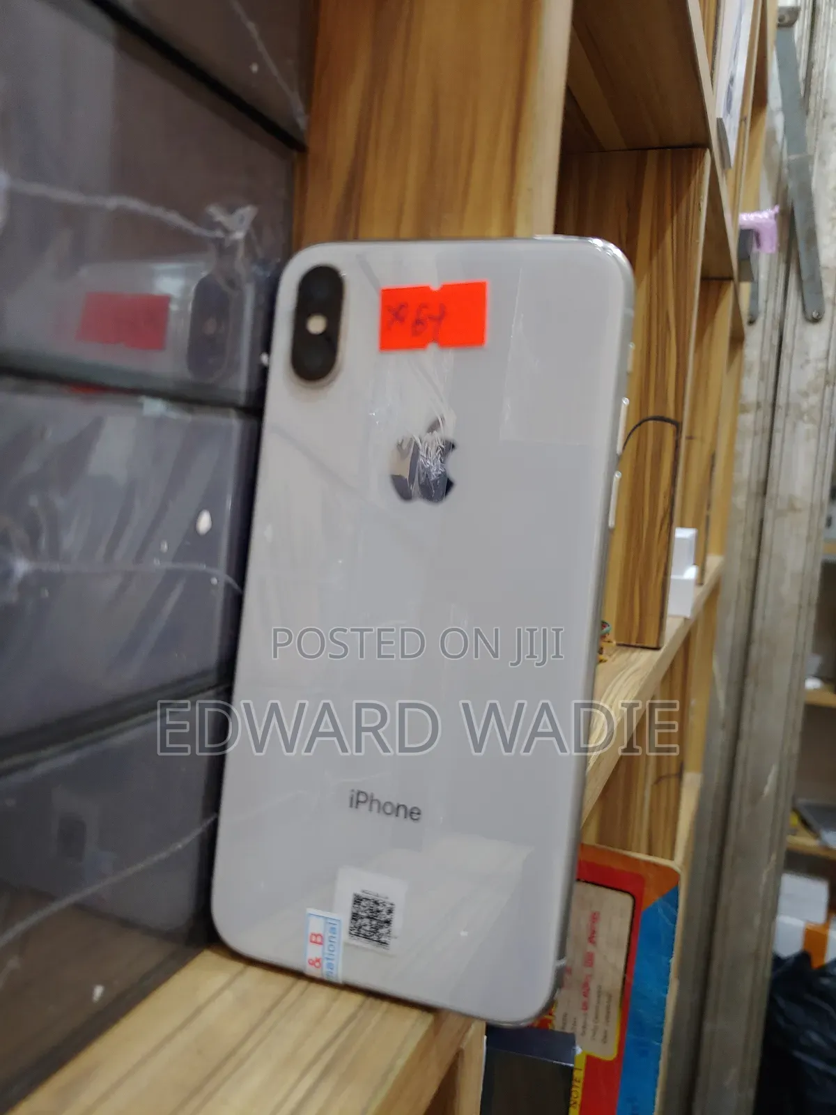 Apple iPhone X 64 GB White
