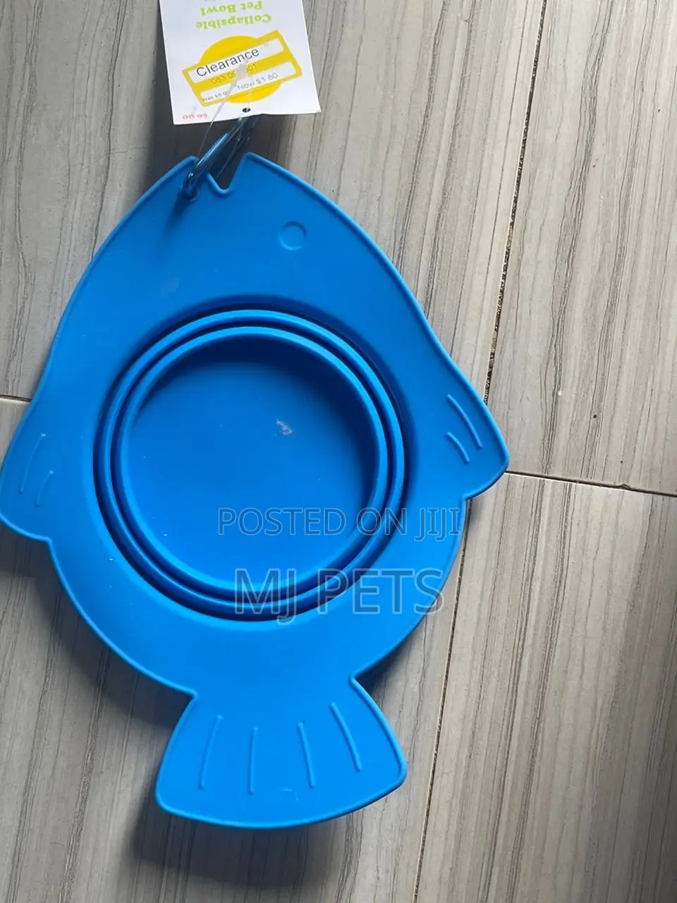 Plastic Carry Along and Travel Bowl for Dogs