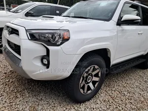 New Toyota 4-Runner Limited 2WD 2024 White