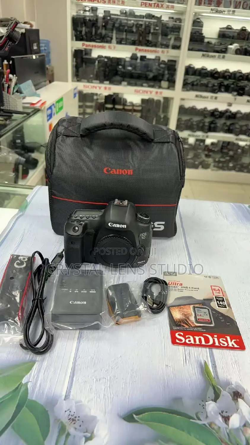 99% New 5d Mark 3 With Bag and Free Sd Card