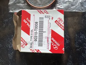 Toyota Hilux Revo Original Rear Axle Seal