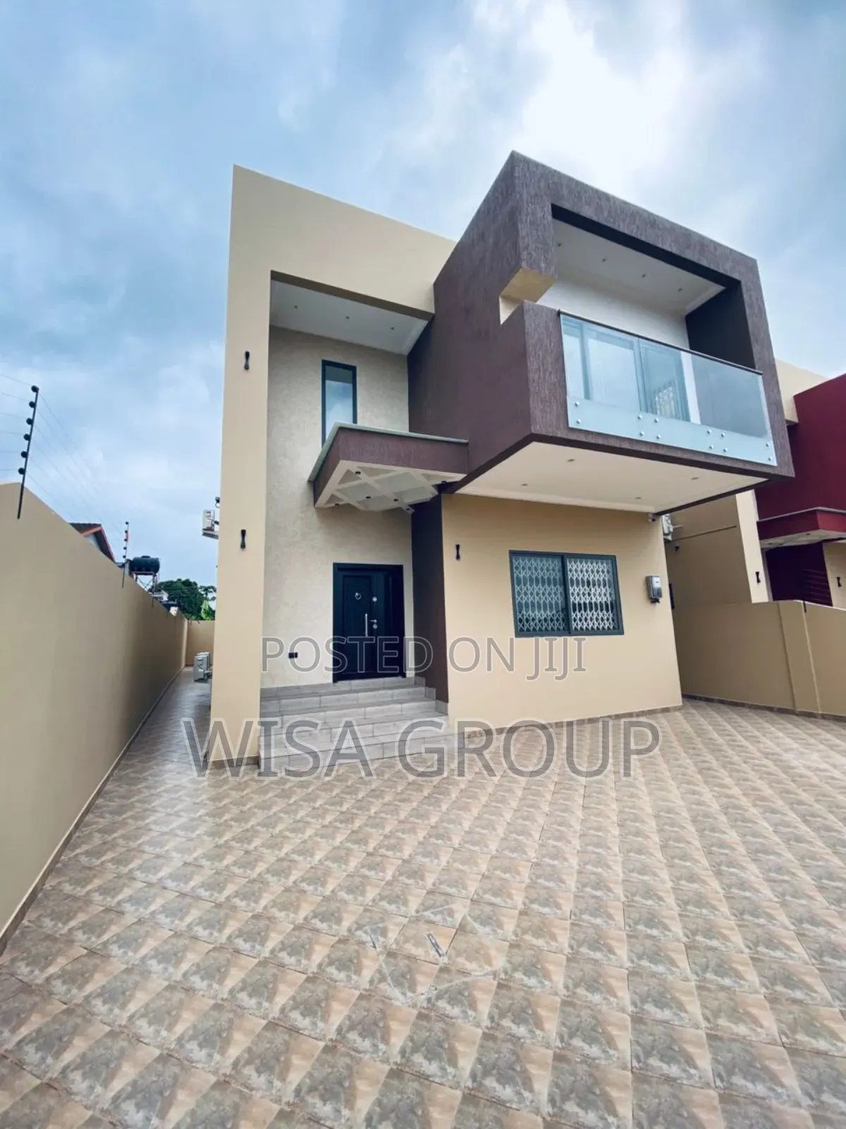 3bdrm Duplex in Wisa Group, Accra Metropolitan for rent