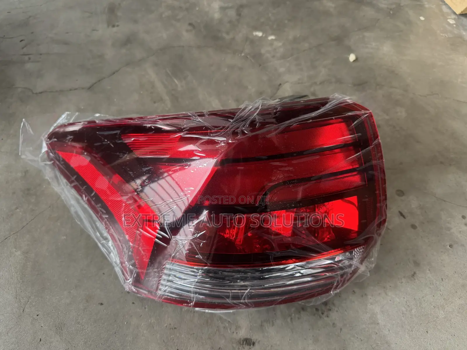 Outlander 2016-2020 Left Driver Taillight Tail Lamp