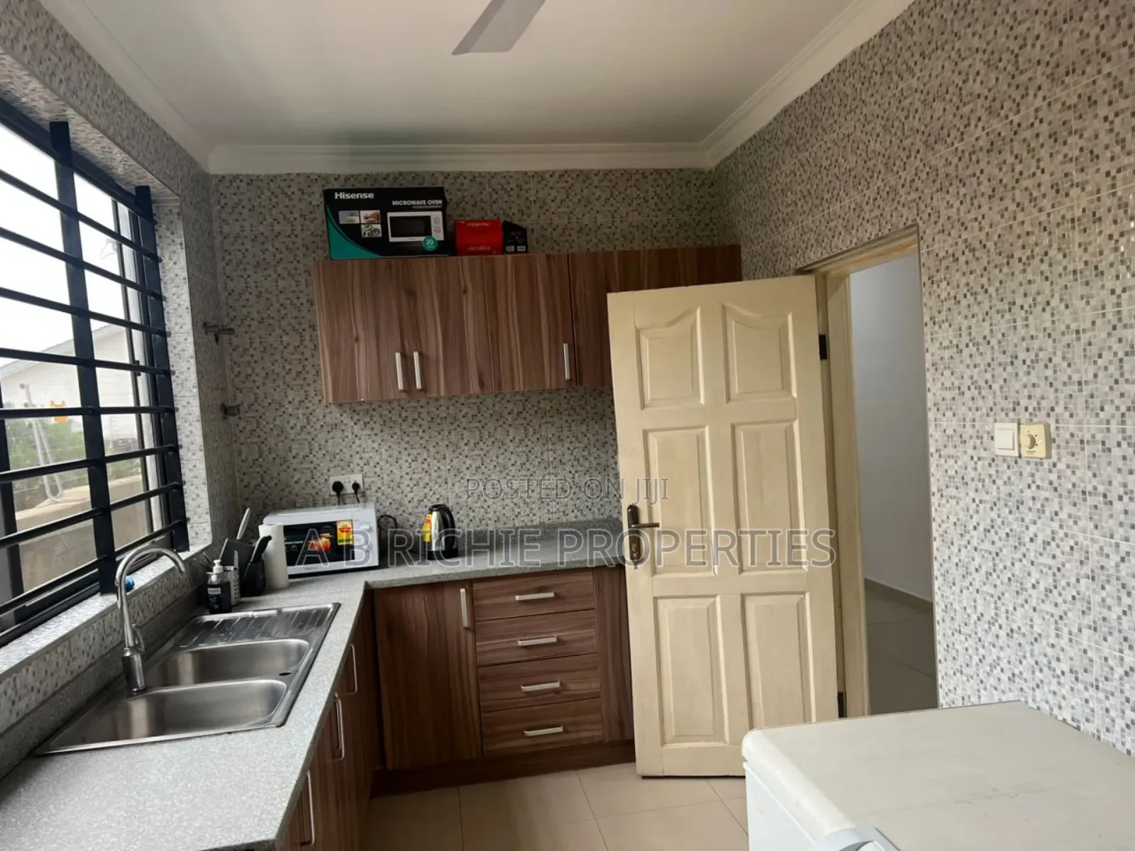 Furnished 3bdrm Apartment in Ab Richie Properties, Parakuo Estate