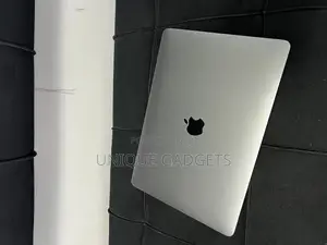 Laptop Apple MacBook Pro 2019 8GB Intel Core i5 SSD 256GB