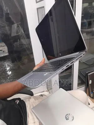 Laptop HP EliteBook 1050 8GB Intel Core I5 SSD 256GB