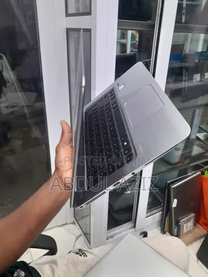 Laptop HP EliteBook 1050 8GB Intel Core I5 SSD 256GB