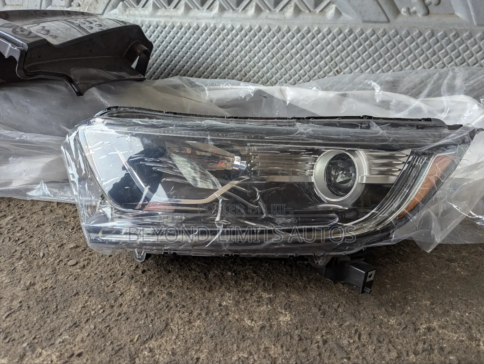 Honda CRV 2017,2018,2019,2020,2021 Headlight Touring