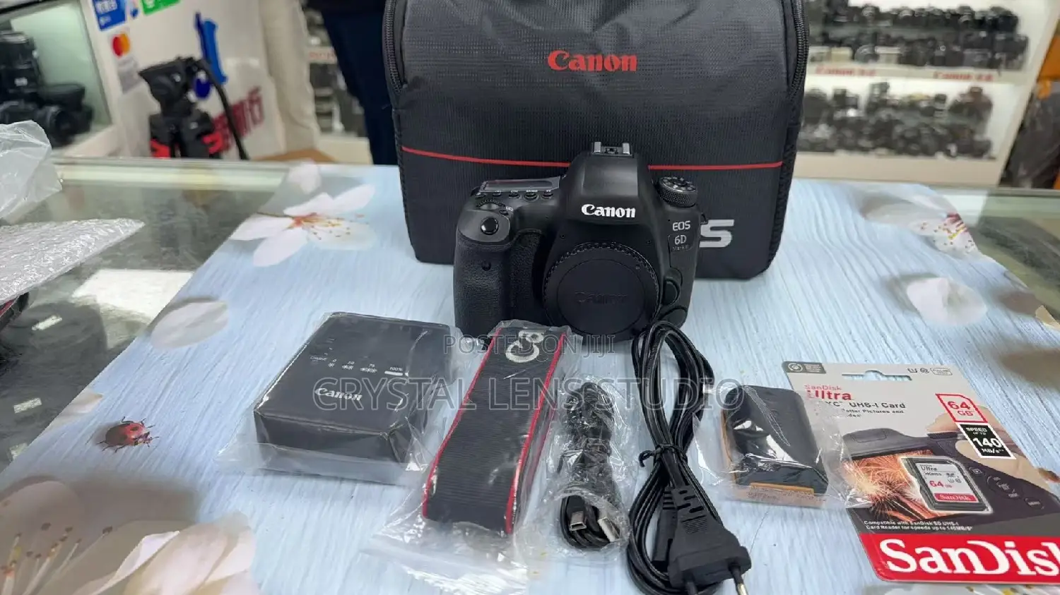 99% New Canon 6d Mark Ii With Bag and Free Sd Card