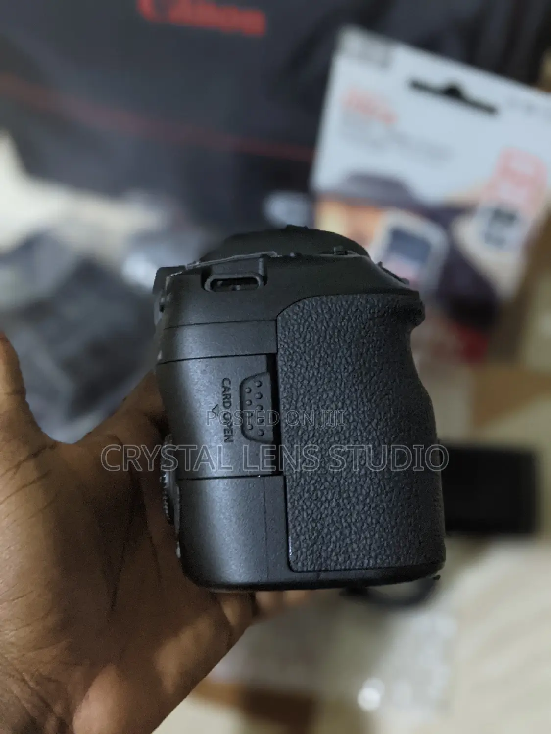 99% New Canon 6d Mark Ii With Bag and Free Sd Card