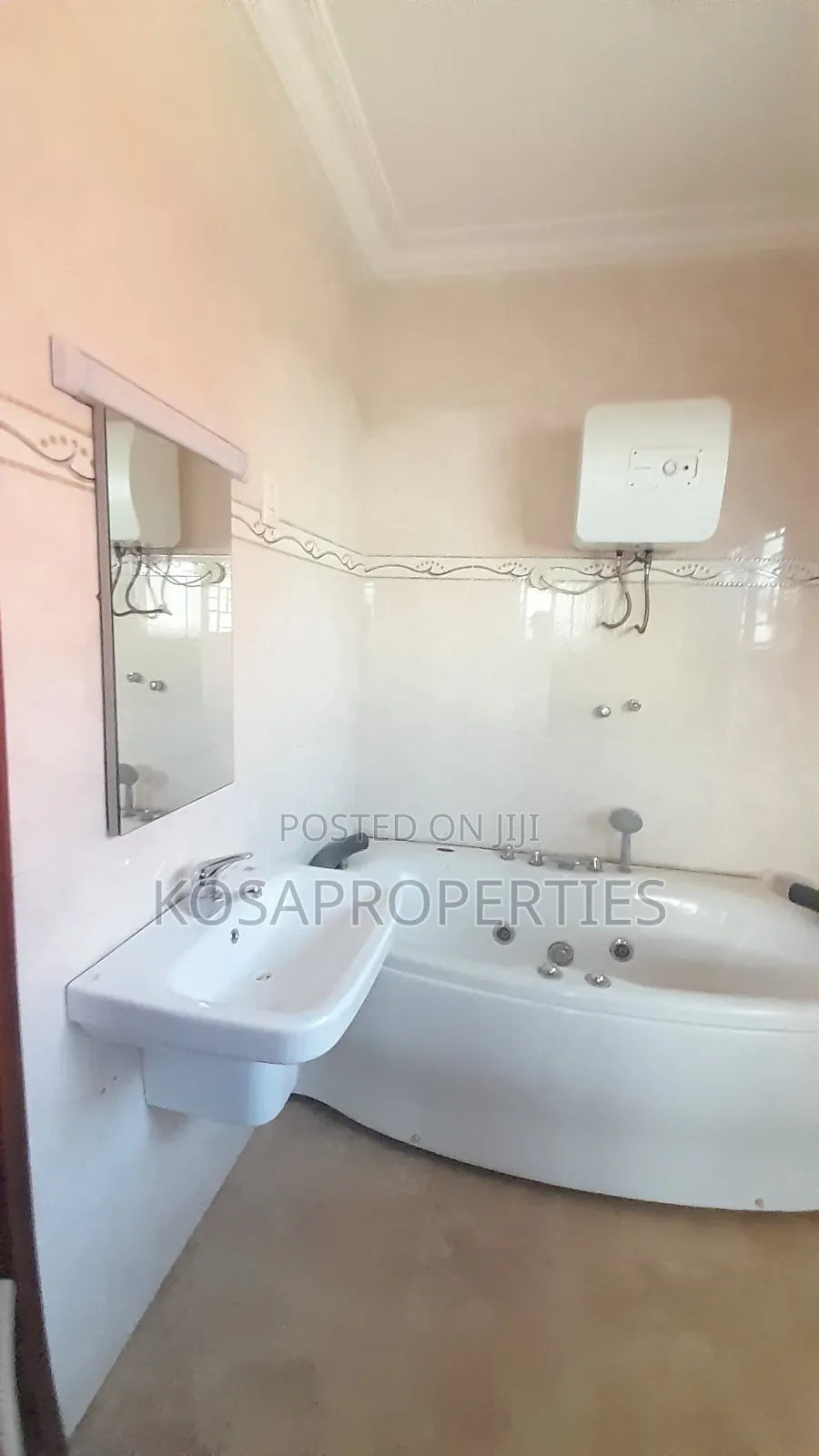 5bdrm House in Adjiringanor, Adjiriganor for rent