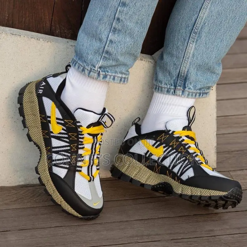 Nike Air Humara