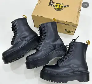 Dr Martens Long Boot