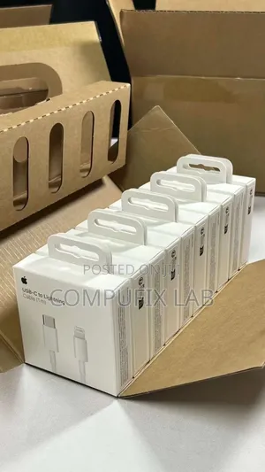 Apple Muq93zm/a Usb- C to Lightning Cable (1m)