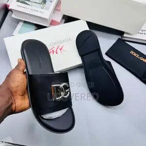 D G Men’S Leather Open Toe Smooth Pattern Slippers