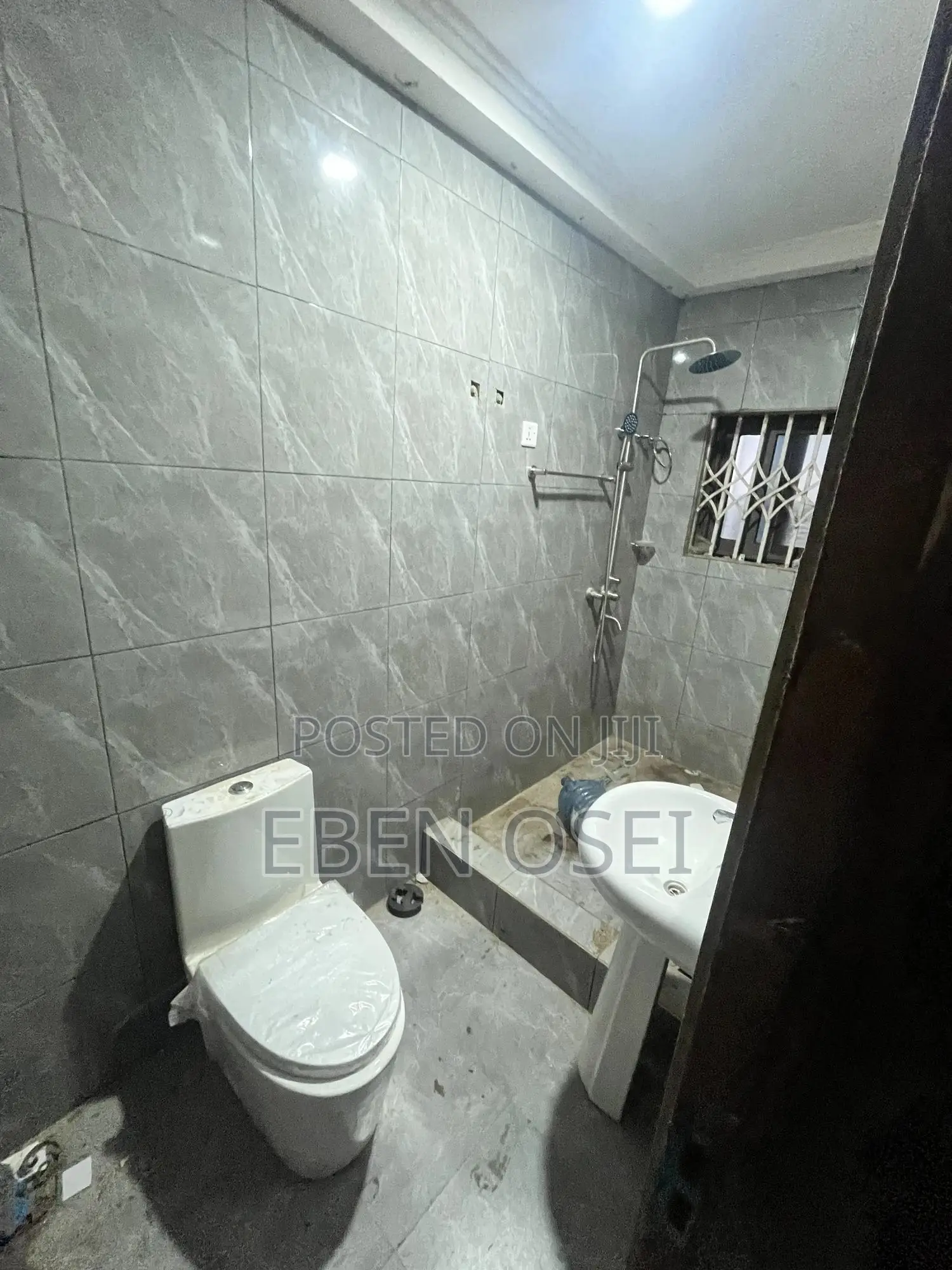 2bdrm Apartment in Dansoman for rent