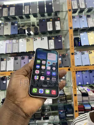 Apple iPhone 13 128 GB Pink