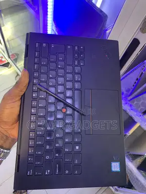 Laptop Lenovo Thinkpad X1 Yoga 8GB Intel Core I5 SSD 256GB