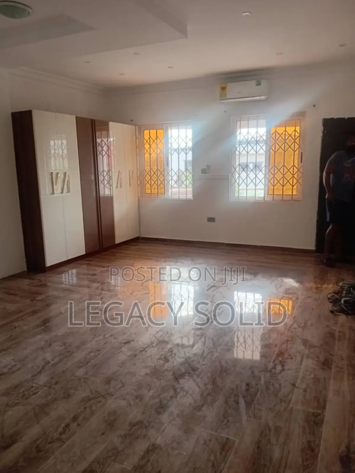 5bdrm Penthouse in 𝙻𝚎𝚐𝚊𝚌𝚢 𝚜𝚘𝚕𝚒𝚍 𝚛𝚎𝚊𝚕, New Town for rent