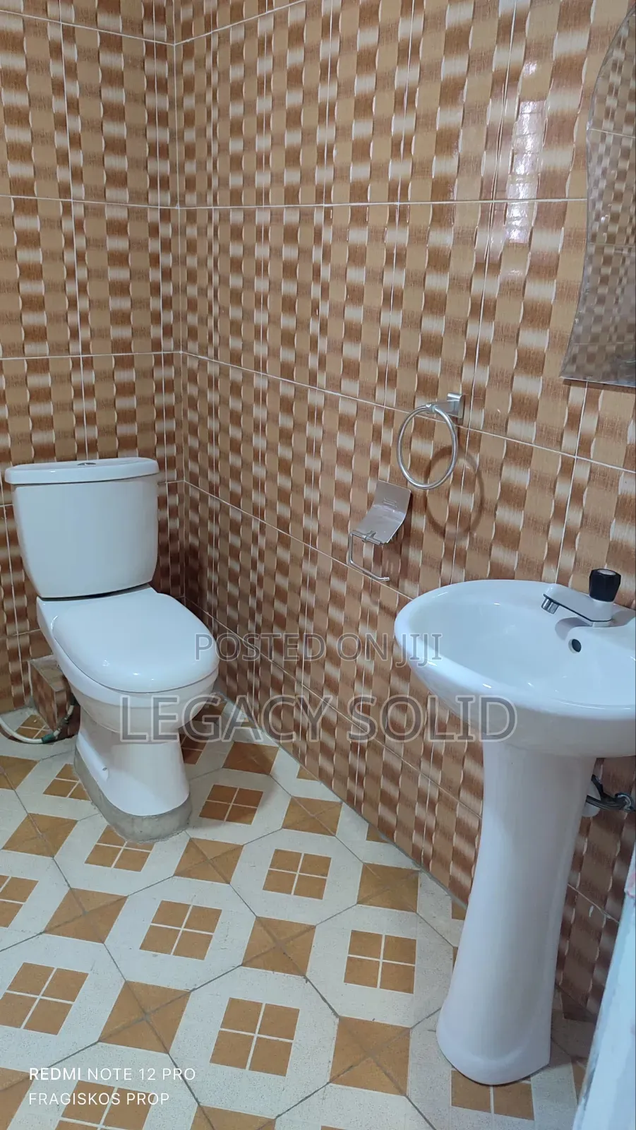 5bdrm Penthouse in 𝙻𝚎𝚐𝚊𝚌𝚢 𝚜𝚘𝚕𝚒𝚍 𝚛𝚎𝚊𝚕, New Town for rent