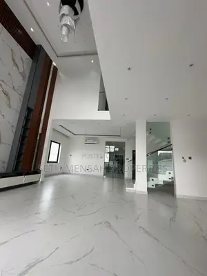 4bdrm House in Ashaley Botwe for sale