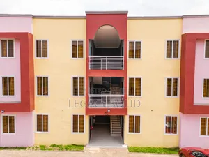 2bdrm Apartment in 𝙻𝚎𝚐𝚊𝚌𝚢 𝚜𝚘𝚕𝚒𝚍 𝚛𝚎𝚊𝚕, Lake Side Estate for rent