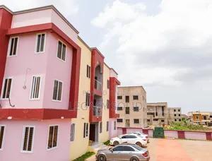 2bdrm Apartment in 𝙻𝚎𝚐𝚊𝚌𝚢 𝚜𝚘𝚕𝚒𝚍 𝚛𝚎𝚊𝚕, Lake Side Estate for rent
