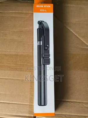 R1s-l Selfie Stick Tripod Stand With Light