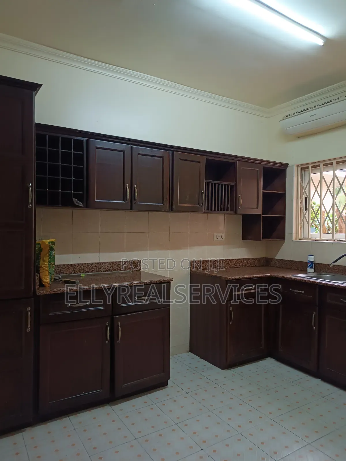 3bdrm House in Ellyrealservices, Oyarifa for rent