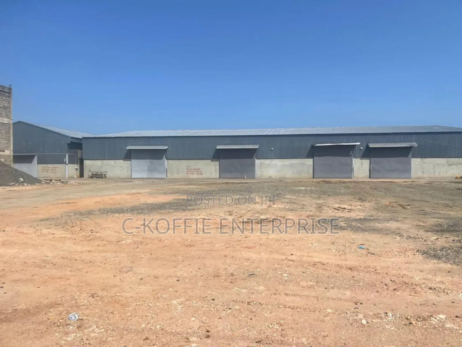 1,000 SQM Warehouse at Tema 4 Rent