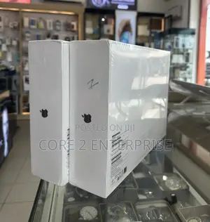 New Laptop Apple MacBook Air 16GB Apple M1 SSD 512GB