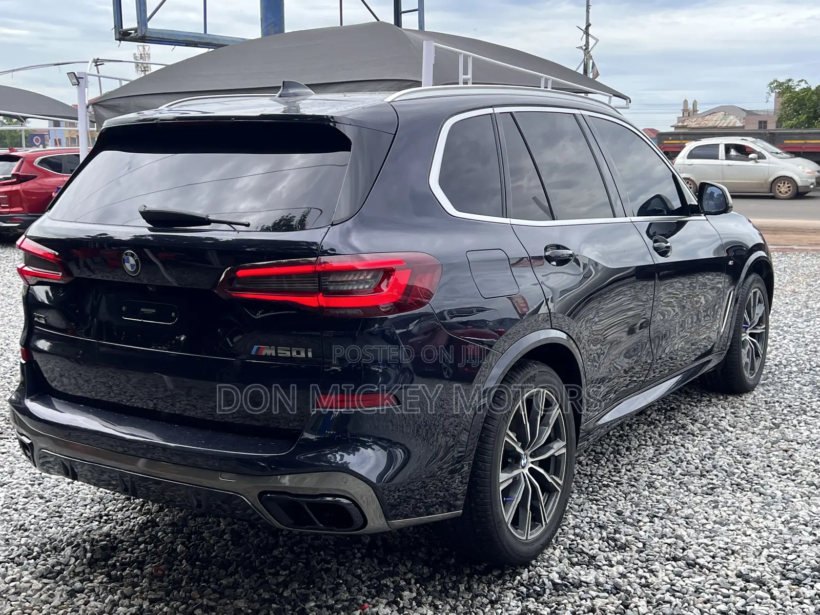 BMW X5 M50i AWD 2020 Blue