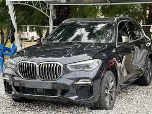BMW X5 M50i AWD 2020 Blue
