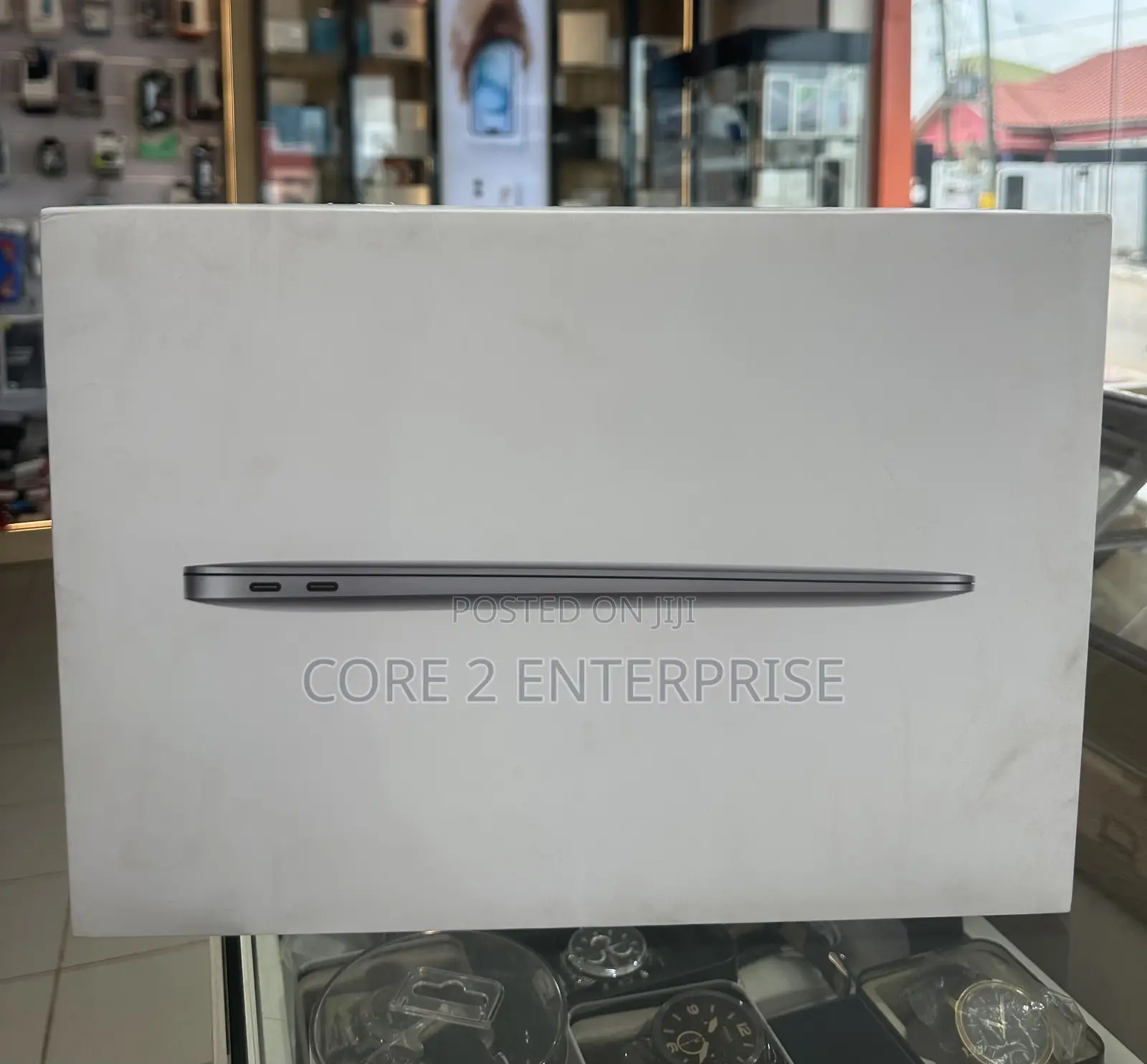 New Laptop Apple MacBook Air 2020 M1 8GB Apple M1 SSD 512GB