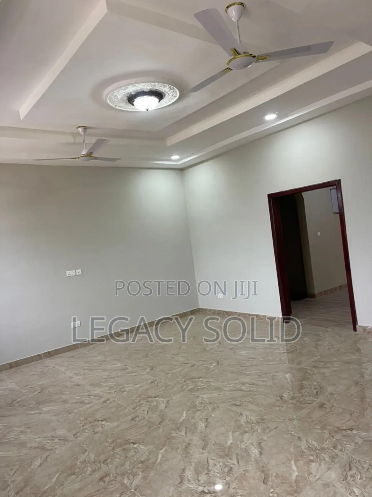 3bdrm Apartment in 𝙻𝚎𝚐𝚊𝚌𝚢 𝚜𝚘𝚕𝚒𝚍 𝚛𝚎𝚊𝚕, Amasaman for rent