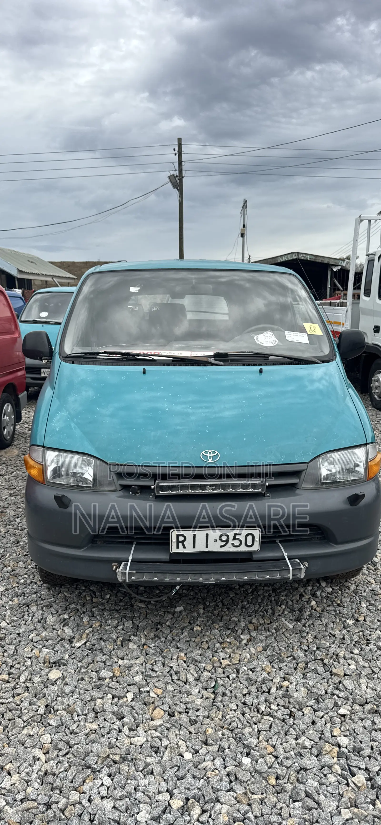 Toyota HiAce 2004