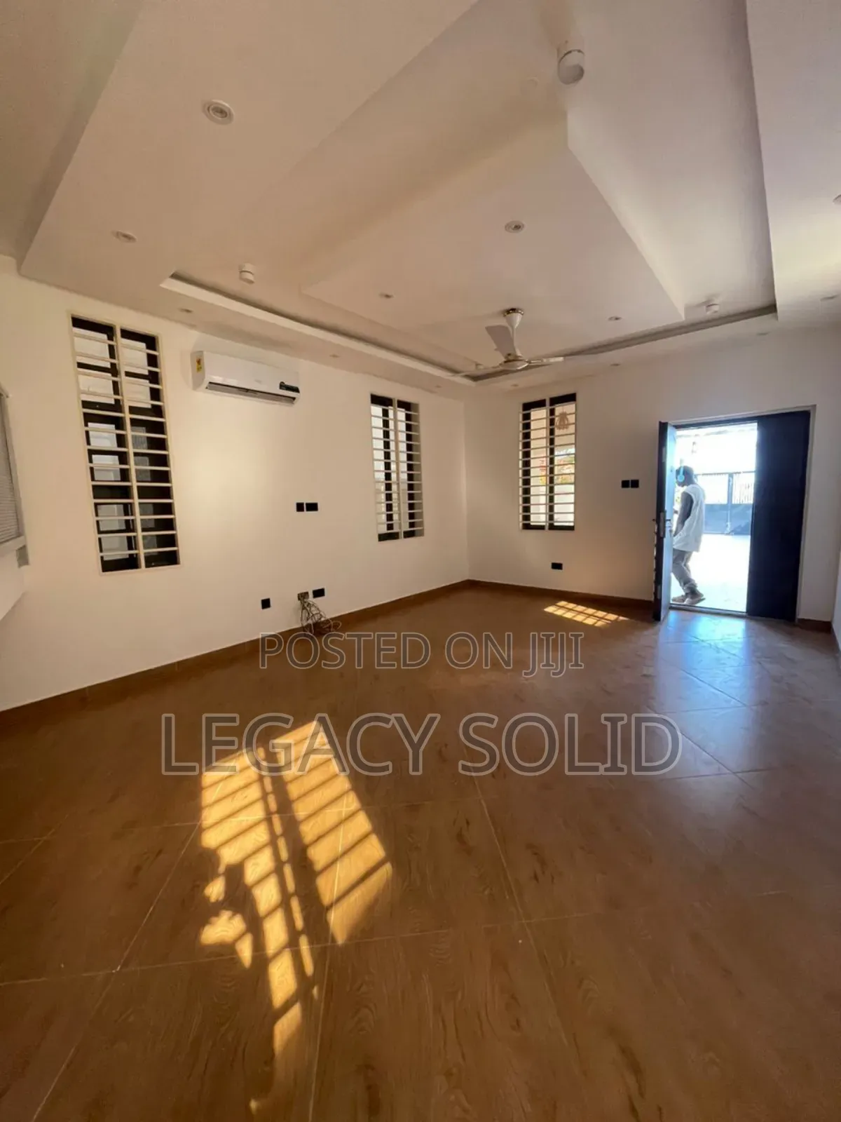 Mini Flat in 𝙻𝚎𝚐𝚊𝚌𝚢 𝚜𝚘𝚕𝚒𝚍 𝚛𝚎𝚊𝚕, Spintex for rent