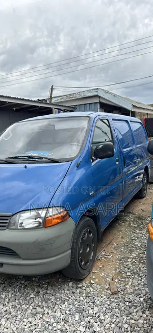 Toyota HiAce 2008 Blue