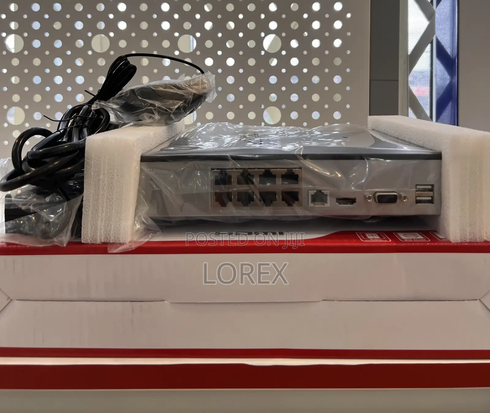 Hikvision 8ch Poe NVR Ds-7108ni-Q1/8p/M
